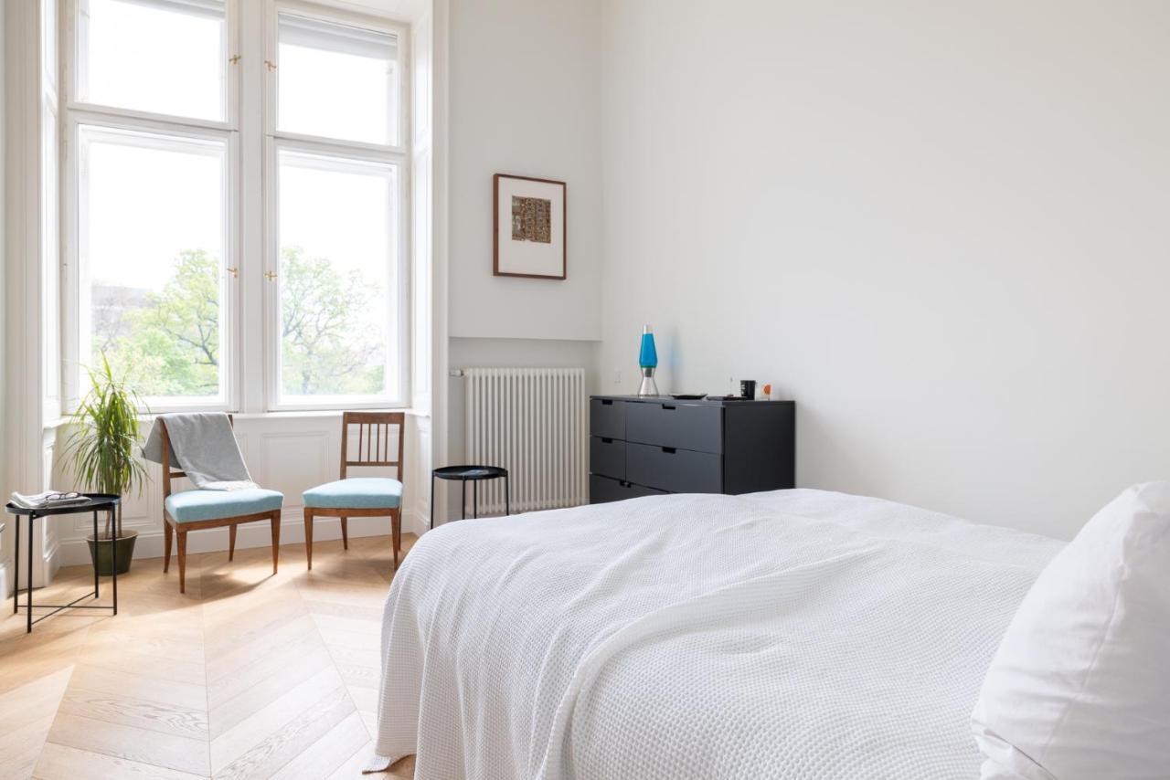 Stunning Apartment In City Center Wien Exteriör bild