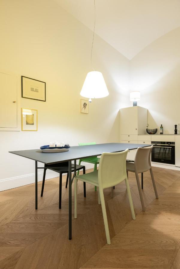 Stunning Apartment In City Center Wien Exteriör bild